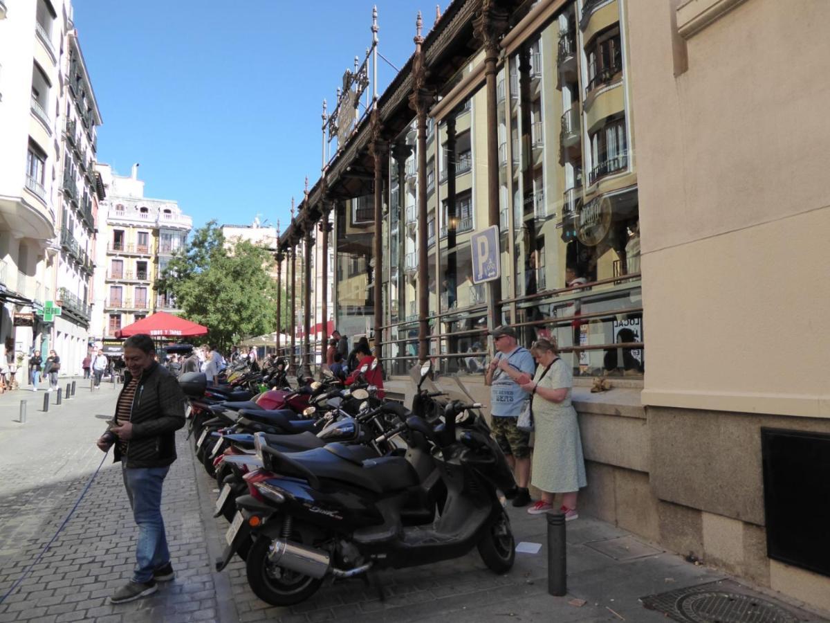Apartamento En El Mercado De San Miguel Madrid Luaran gambar