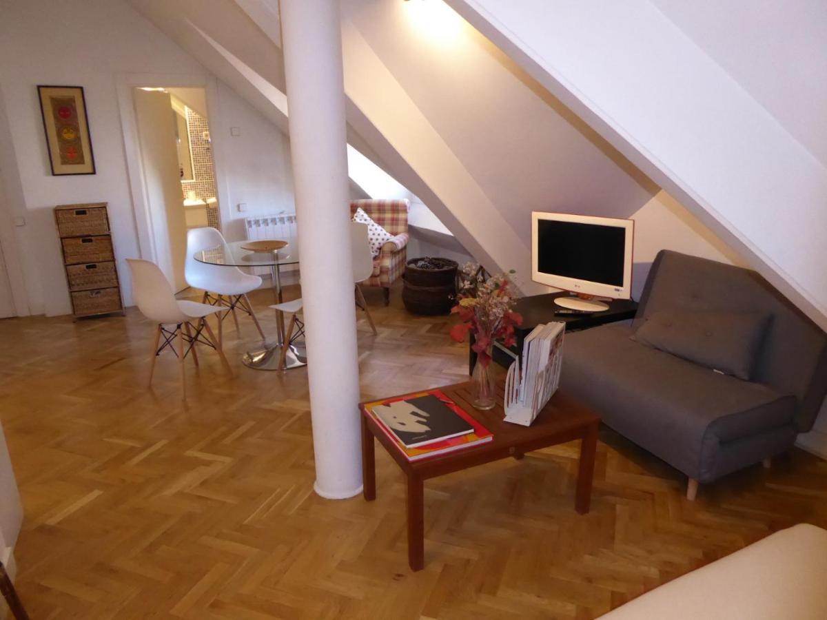 Apartamento En El Mercado De San Miguel Madrid Luaran gambar