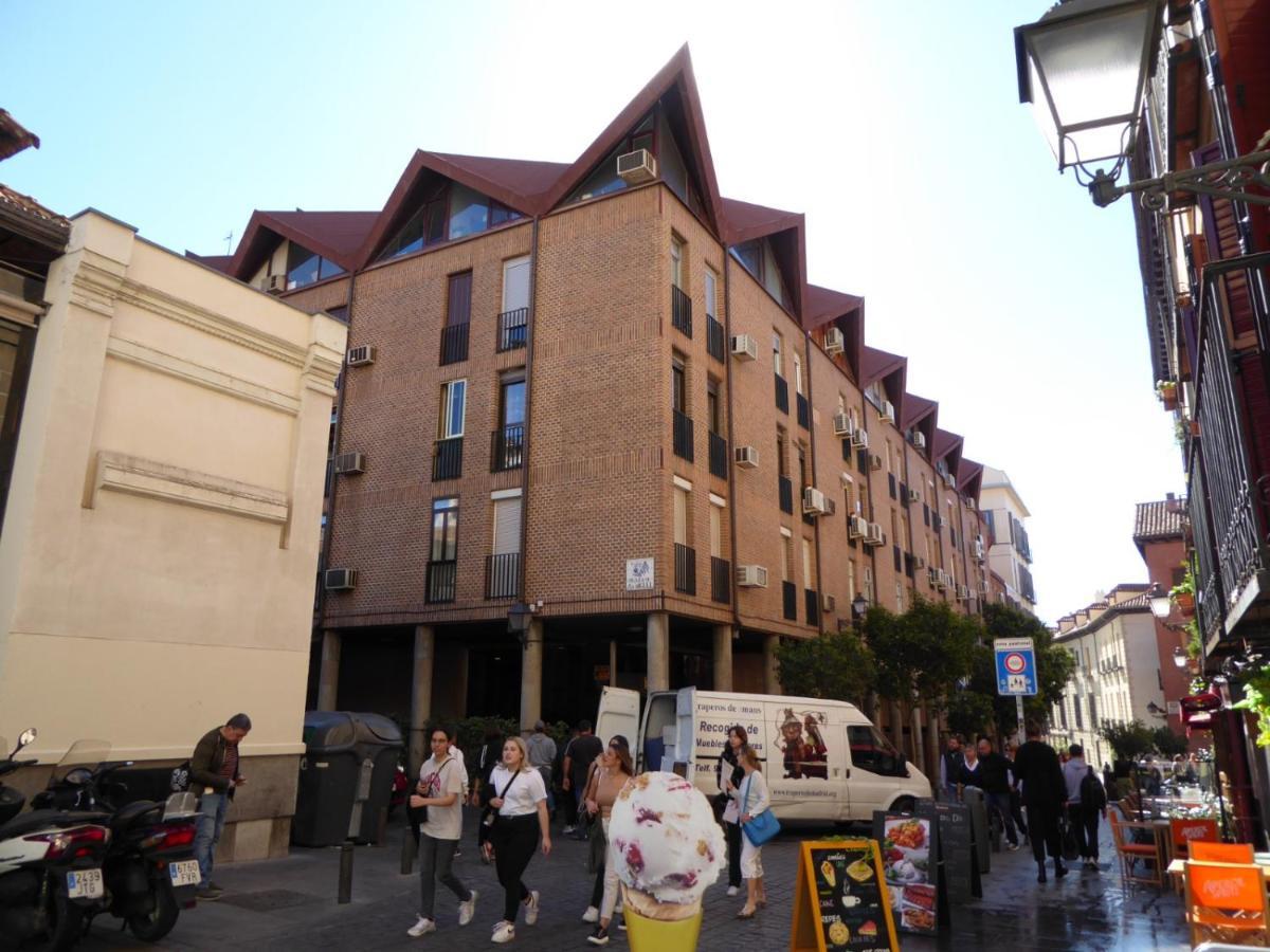 Apartamento En El Mercado De San Miguel Madrid Luaran gambar