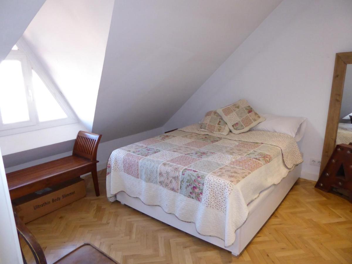 Apartamento En El Mercado De San Miguel Madrid Luaran gambar
